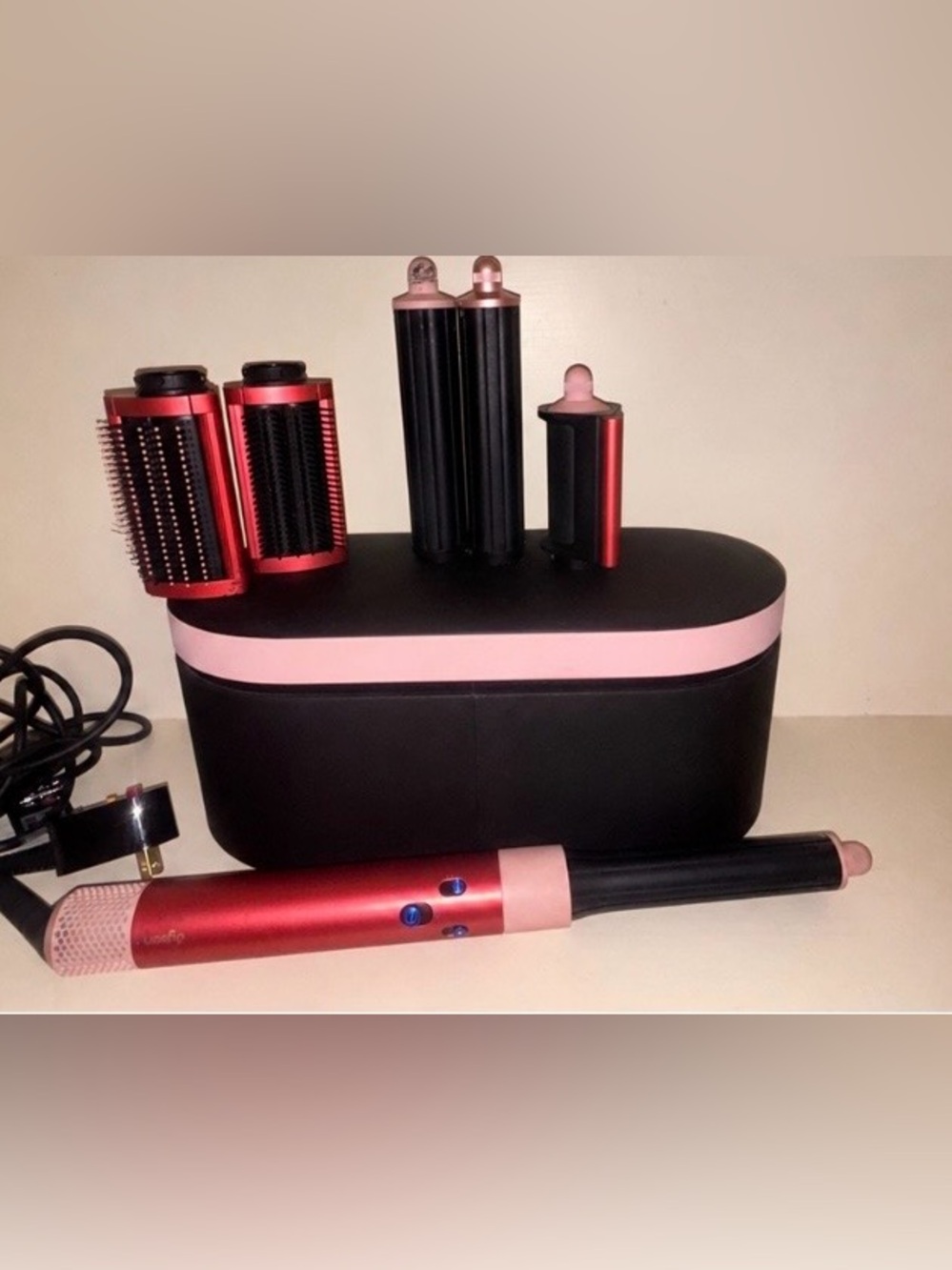 DYSON AIRWRAP!!! LIMITED EDITION STRAWBERRY BRONZE COLOR!!!!